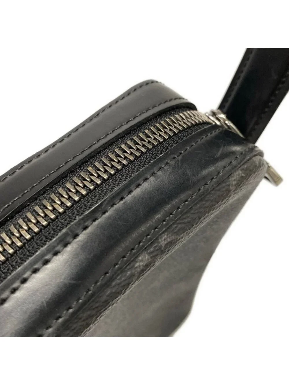 Louis Vuitton Monogram Canvas Box Clutch Eclipse